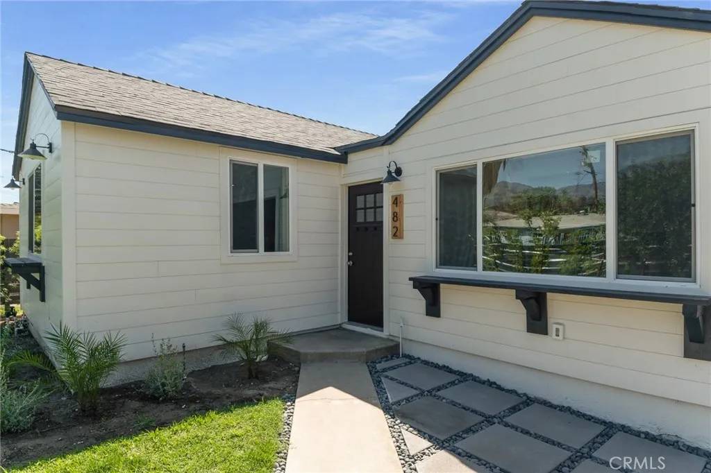 Monrovia, CA 91016,482 Monrovista Avenue