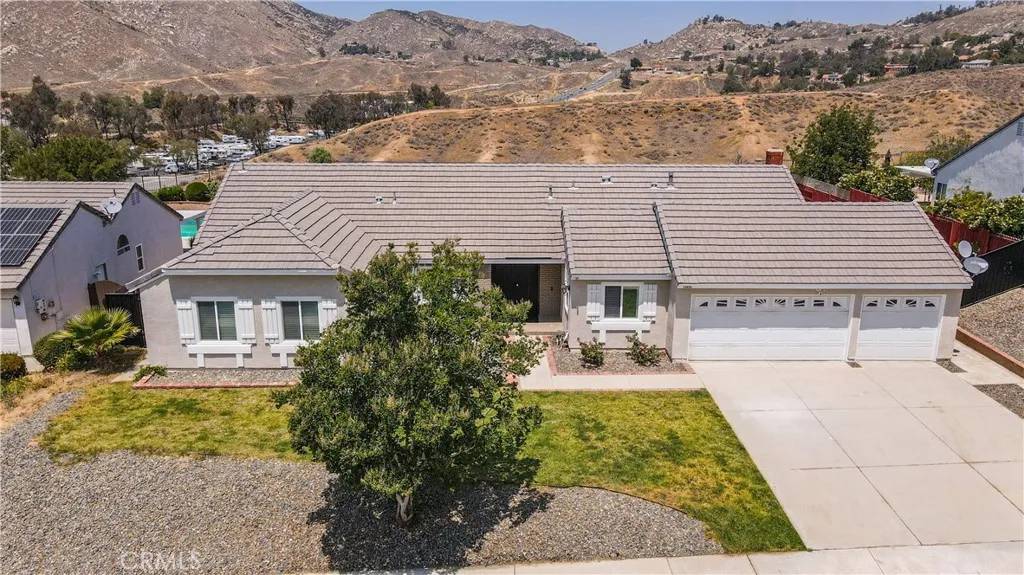 Moreno Valley, CA 92557,24694 Darkstar Drive