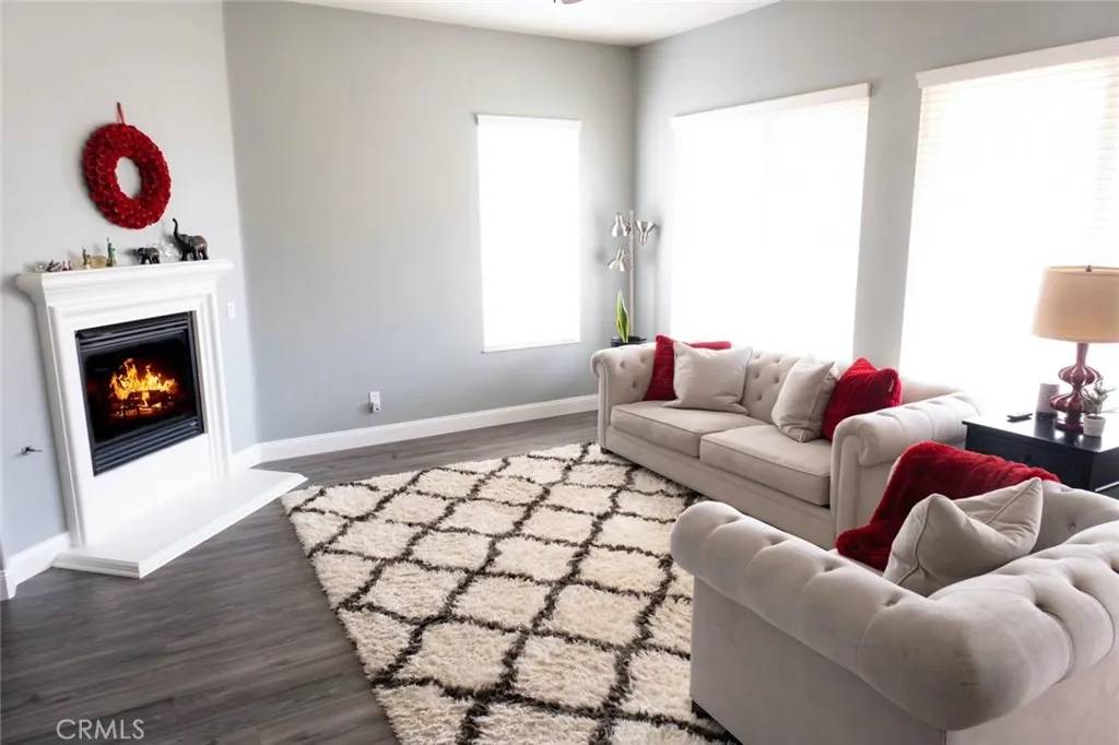 Eastvale, CA 92880,14444 Rock Canyon