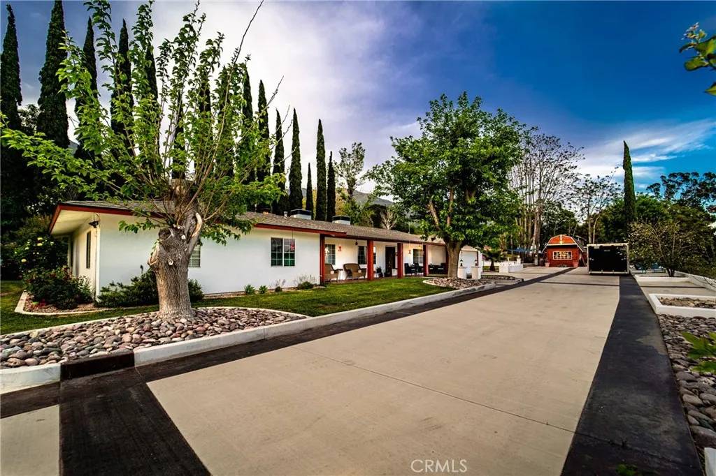 Devore, CA 92407,751 Greenwood Avenue
