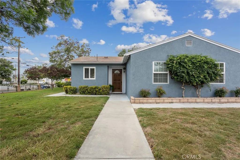 Covina, CA 91722,5203 N Calera Avenue