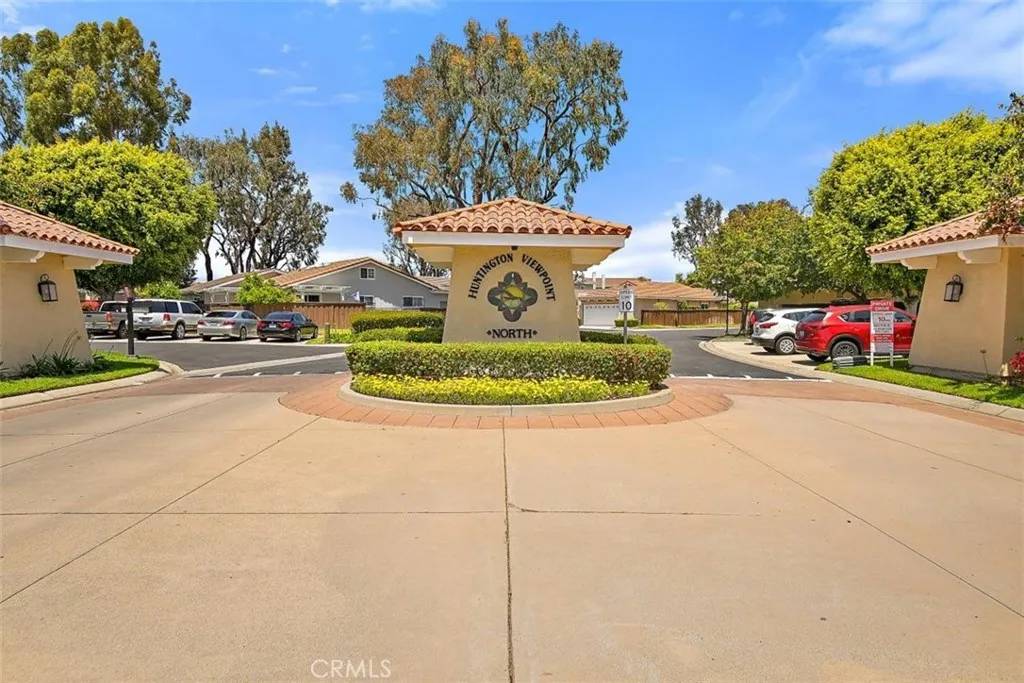 Huntington Beach, CA 92646,8312 Padrino Circle