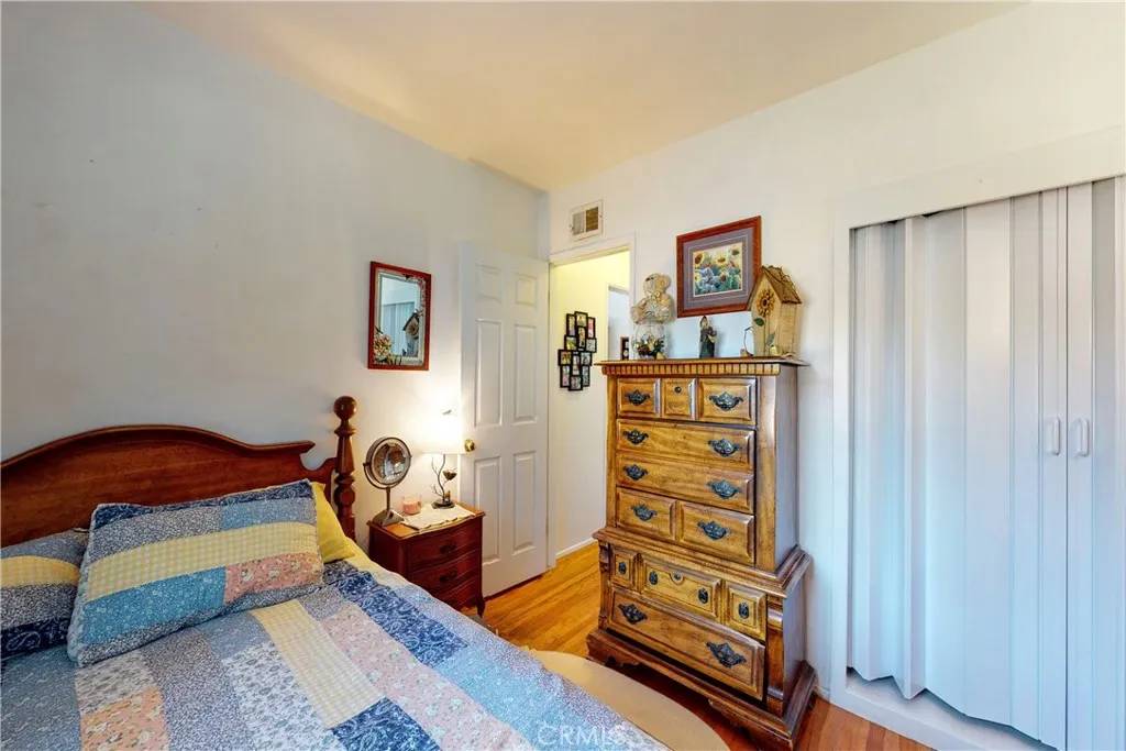 Glendora, CA 91740,215 E Duell Street