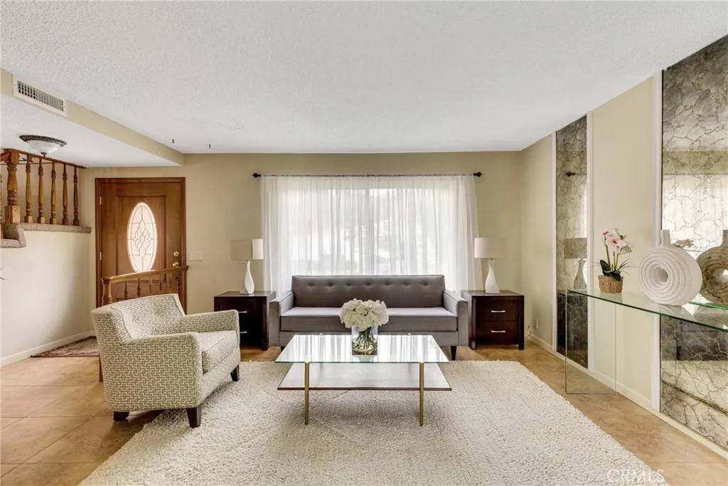 Anaheim Hills, CA 92807,5805 E Camino Pinzon