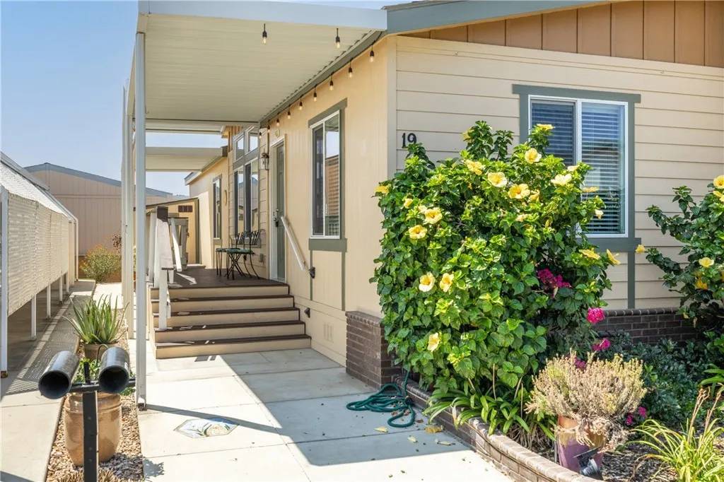 San Dimas, CA 91773,1245 W Cienega #19