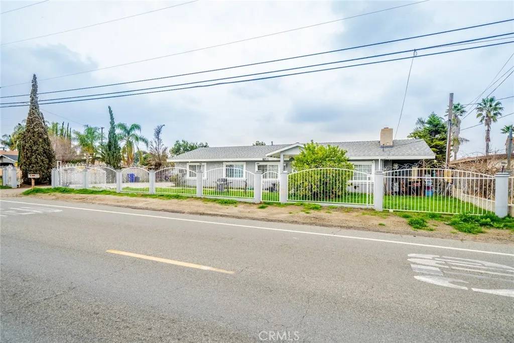 Bloomington, CA 92316,19340 S Jurupa Avenue
