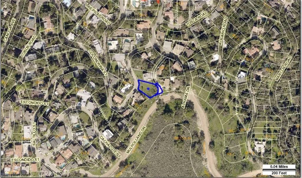 Woodland Hills, CA 91364,0 Golondrina