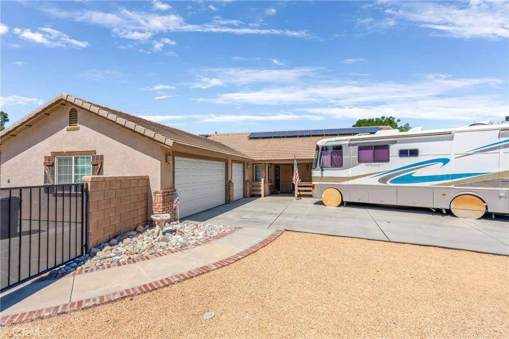 Apple Valley, CA 92308,12902 Casco Road