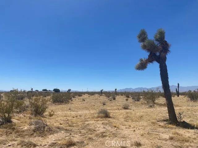 Adelanto, CA 92301,8 Aztec