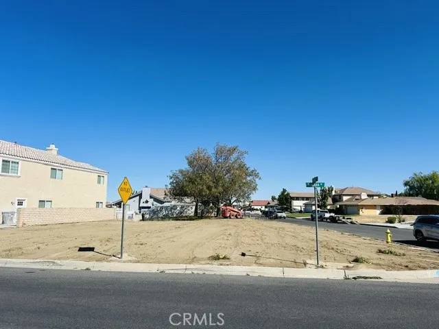 Victorville, CA 92395,13400 Sea Gull