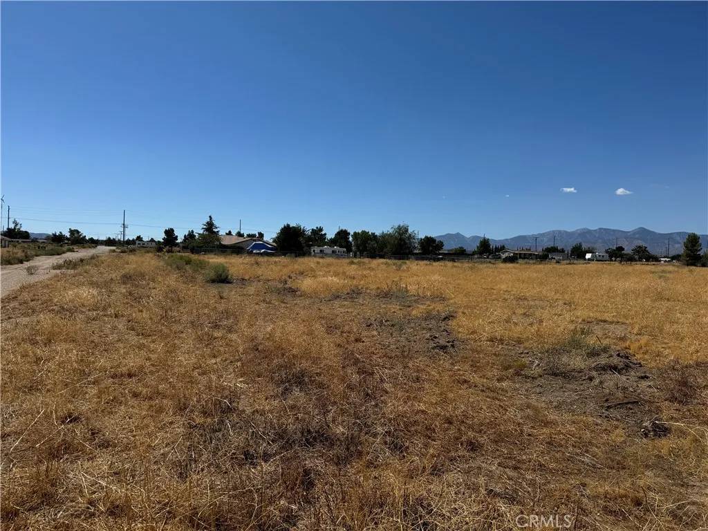 Oak Hills, CA 92344,0 Anaconda