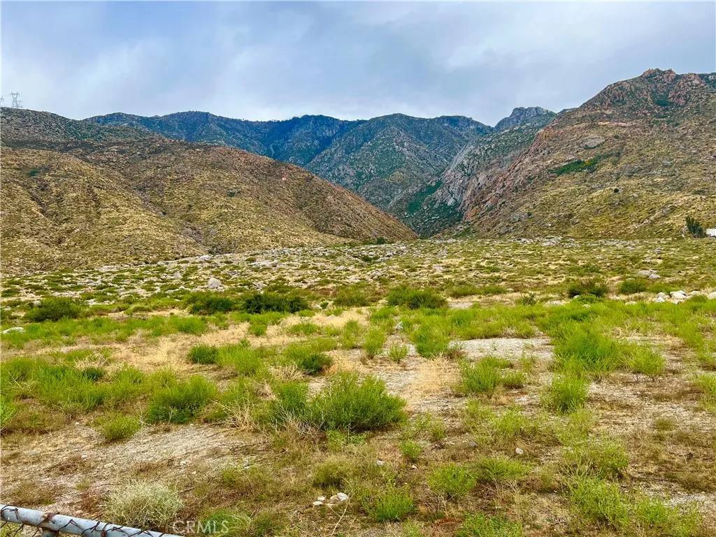 Cabazon, CA 92230,0 Hattie