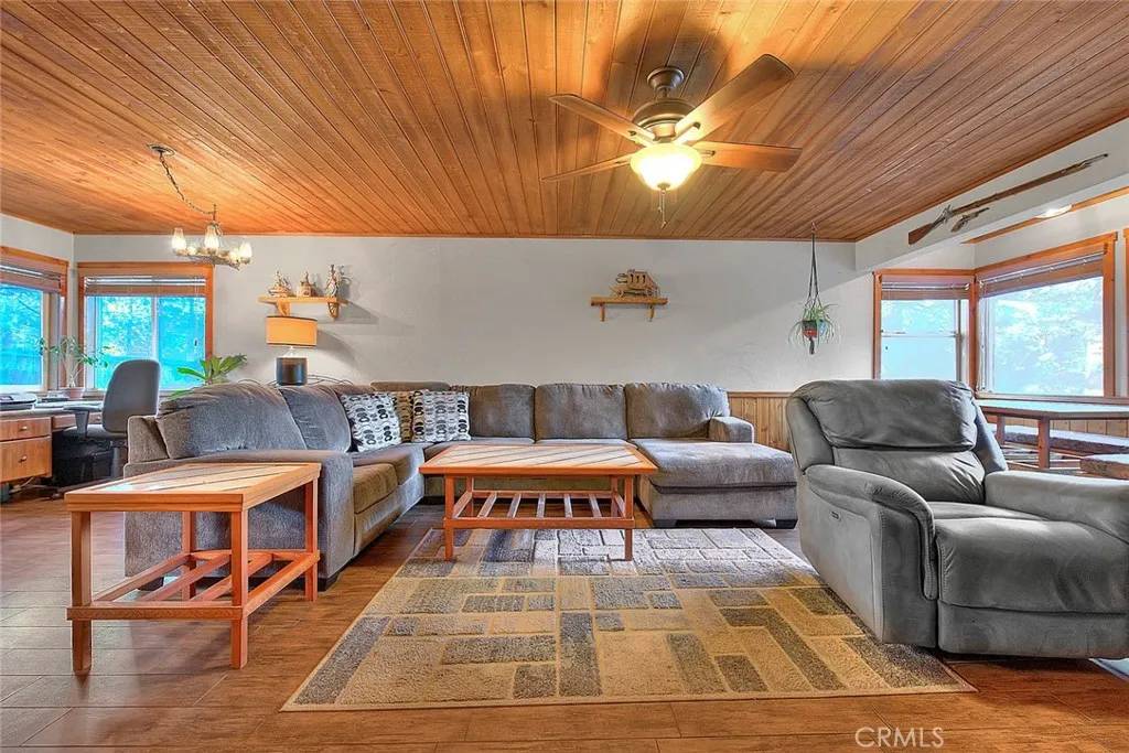 Big Bear Lake, CA 92315,438 Boyd Trail