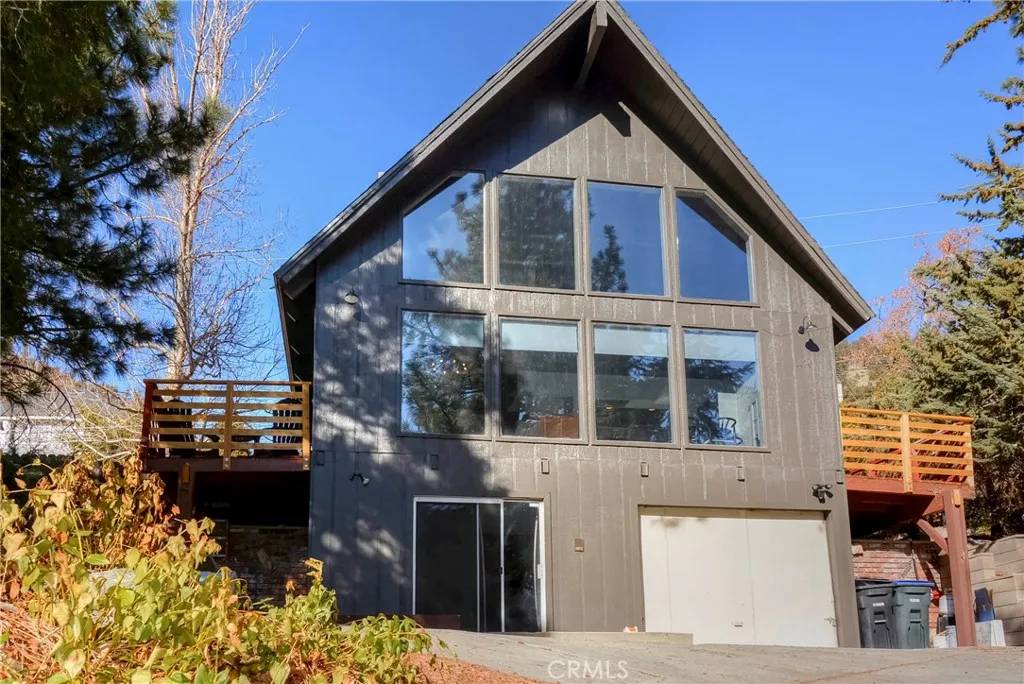 Wrightwood, CA 92397,1074 Yellowstone Drive