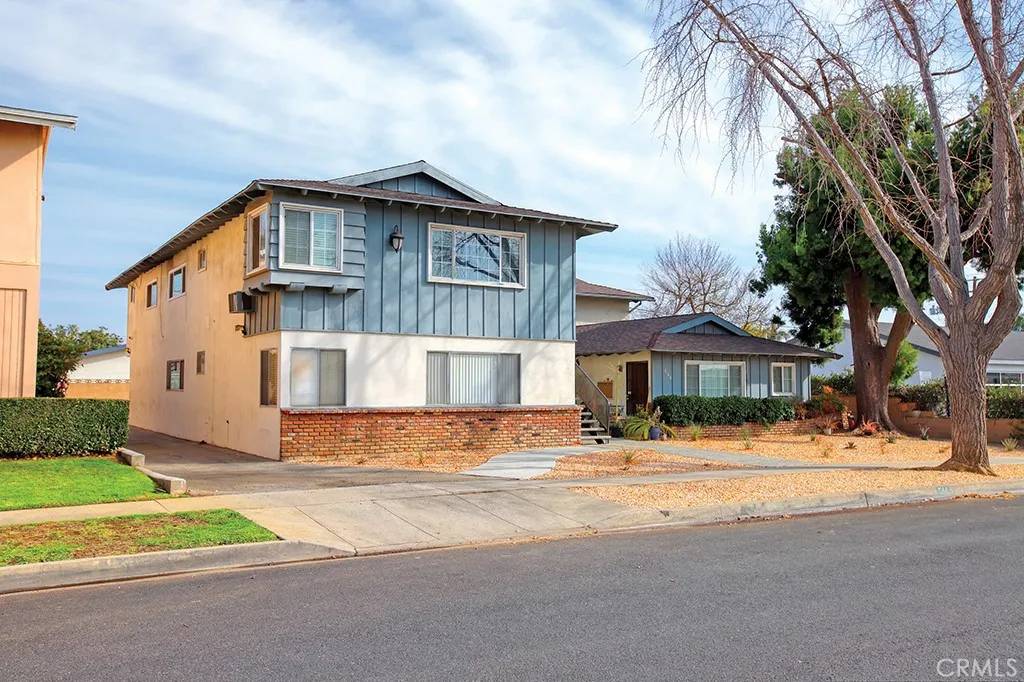 Covina, CA 91723,544 S 1st Avenue