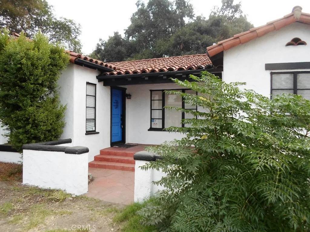 Pomona, CA 91767,1574 N Orange Grove Avenue
