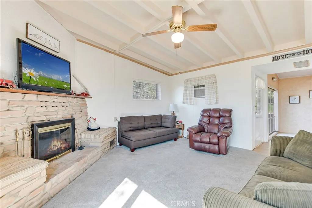 Sunland, CA 91040,8939 Oswego Street