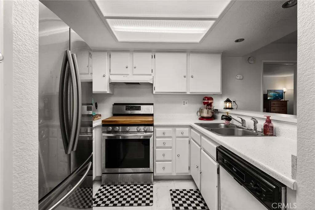 Anaheim, CA 92804,3594 W Carrotwood Court #A