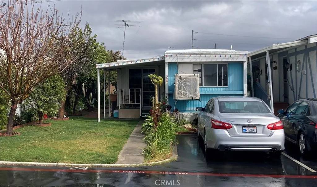 Rialto, CA 92376,185 Eucalyptus Avenue North #24