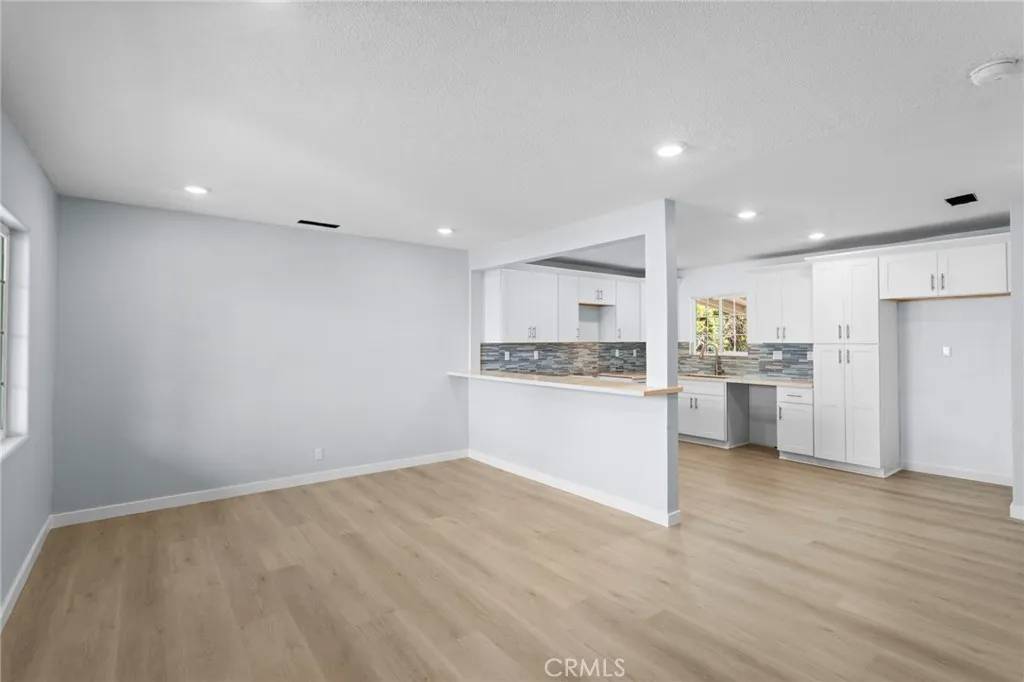 Fontana, CA 92336,7877 Kempster Avenue