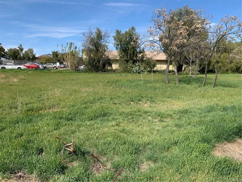 Moreno Valley, CA 92553,24320 Fir
