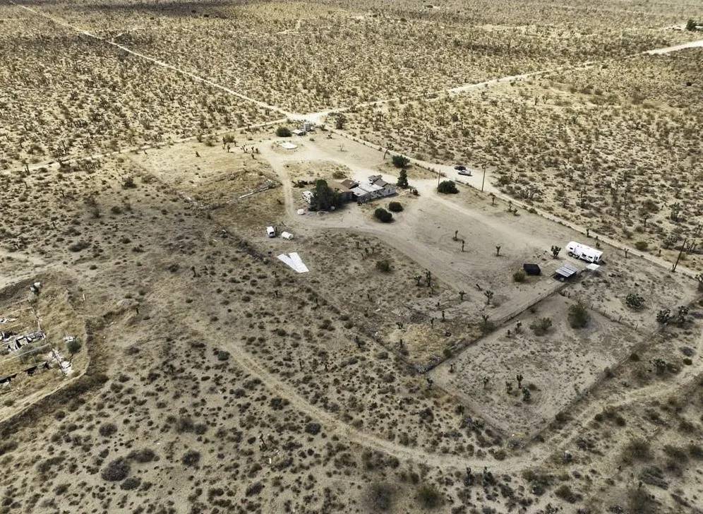 Llano, CA 93544,32800 224th Street East