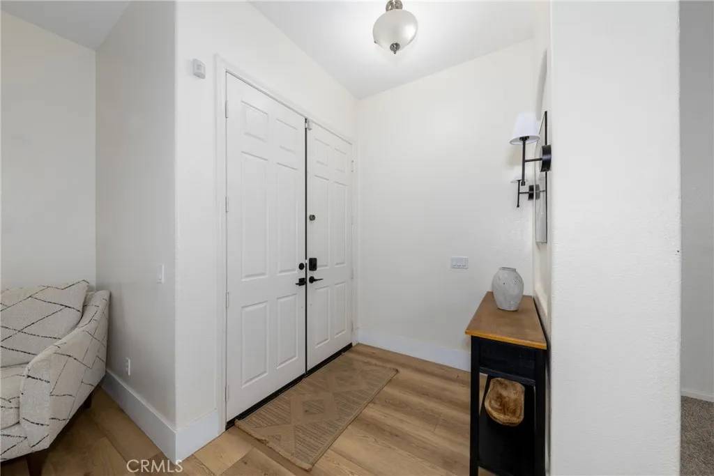 Yucaipa, CA 92399,33991 Lake Breeze Drive
