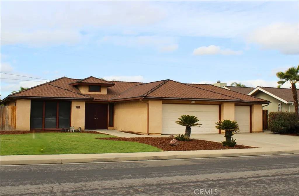 Hanford, CA 93230,216 Palm Court