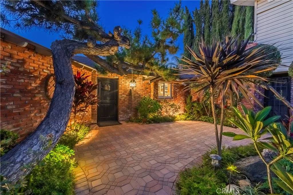 Covina, CA 91724,2333 N Coronet Court