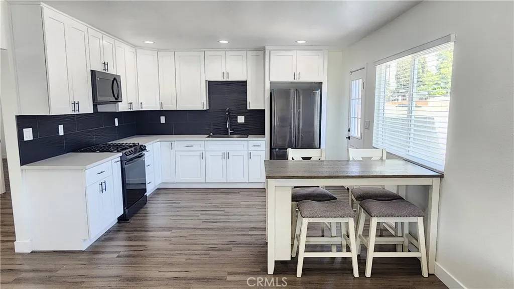 La Puente, CA 91746,13125 Don Julian Road