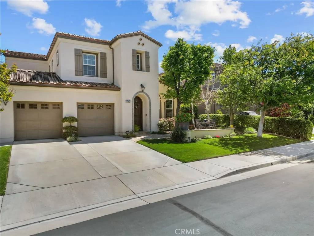 Valencia, CA 91381,27042 Maple Tree Court