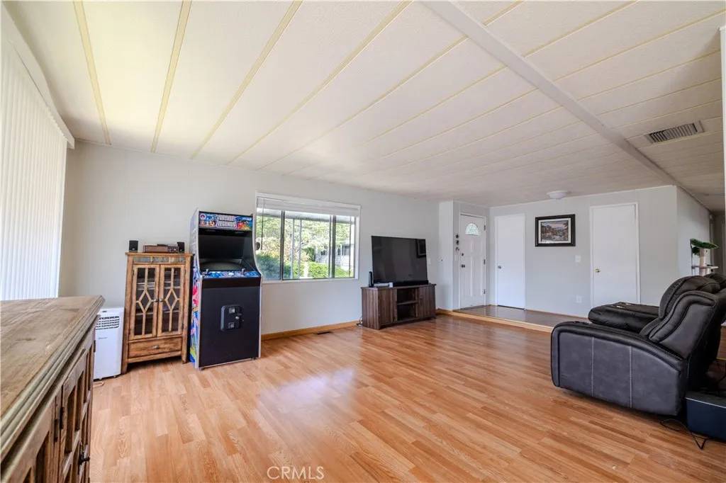 La Verne, CA 91750,3530 Damien Avenue #88