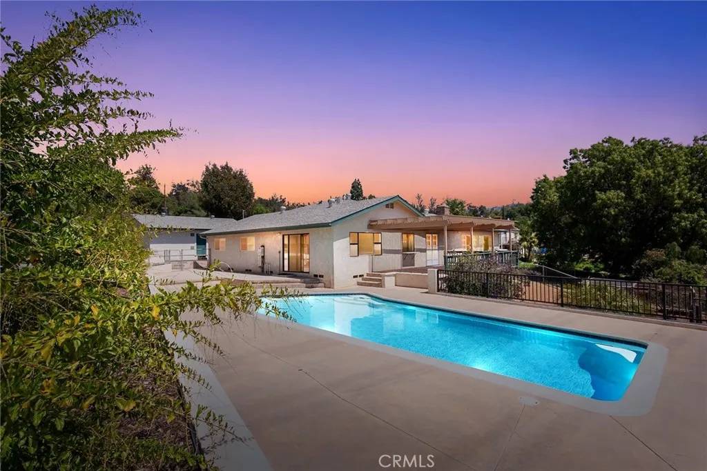 Lakeside, CA 92040,11128 Pinehurst Drive