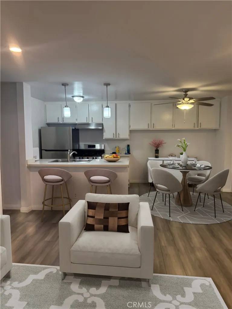 Lawndale, CA 90260,4727 W 147th Street #116