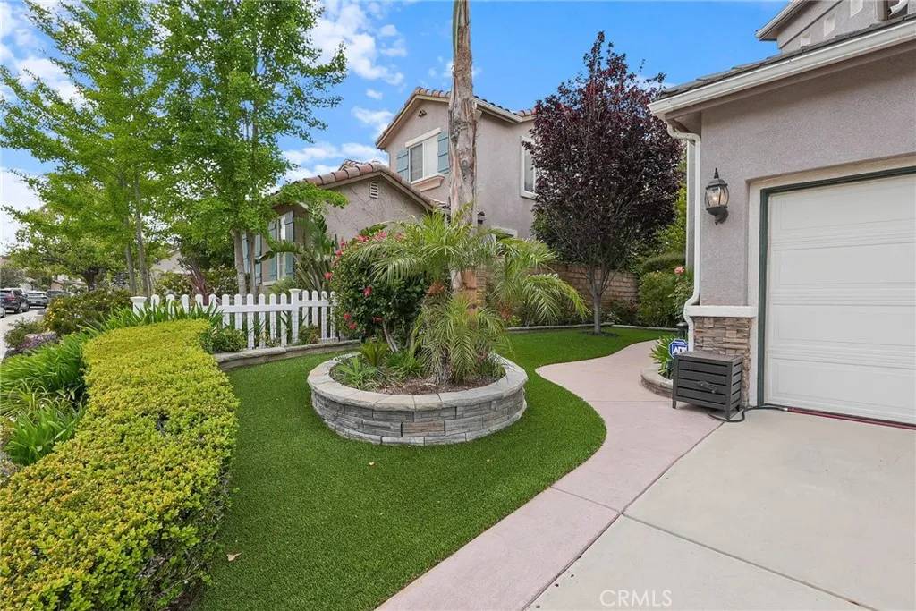 Simi Valley, CA 93065,57 E Boulder Creek Road