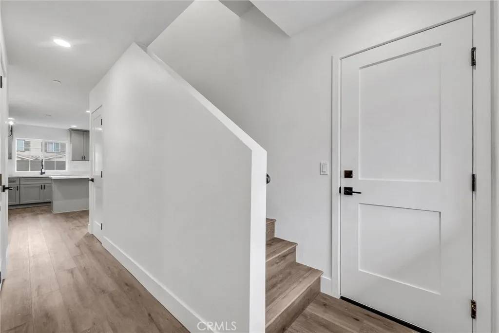 Fontana, CA 92335,16385 Valencia Avenue #6