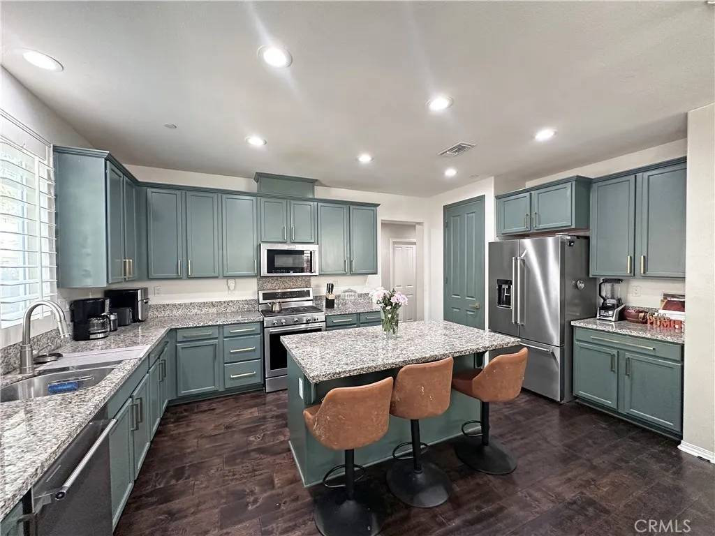 San Bernardino, CA 92407,17480 Chervil Lane