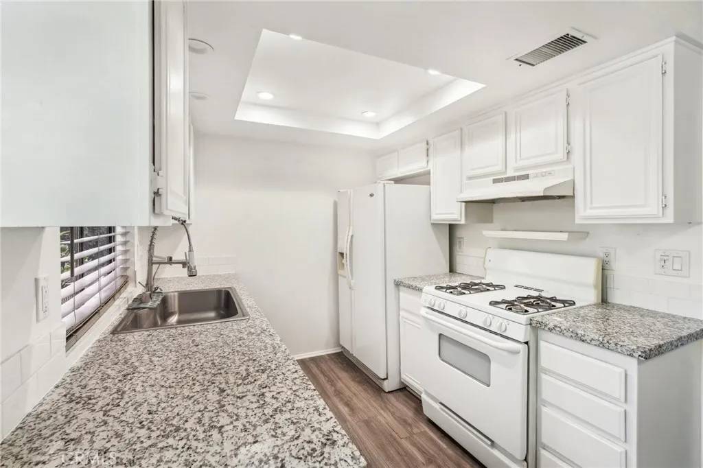 Colton, CA 92324,1251 S Meadow Lane #154