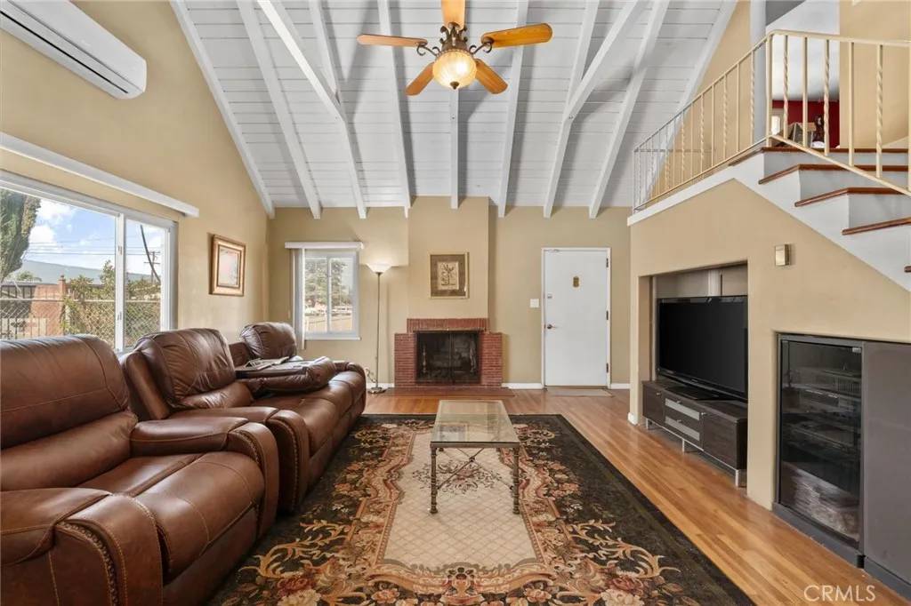 Rialto, CA 92376,650 N Acacia