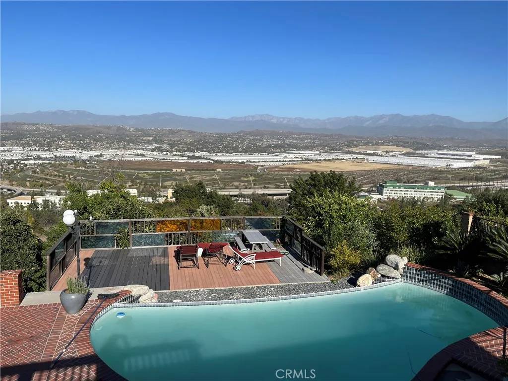 Diamond Bar, CA 91765,22033 Birds Eye Drive