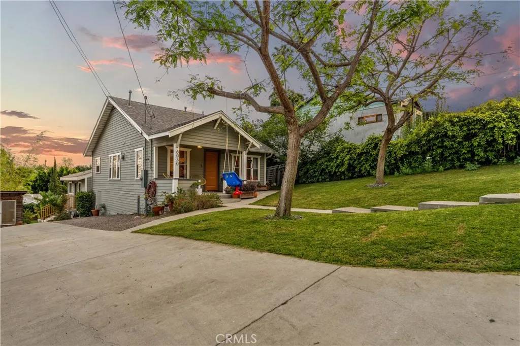 Los Angeles, CA 90042,6030 Crestwood Way