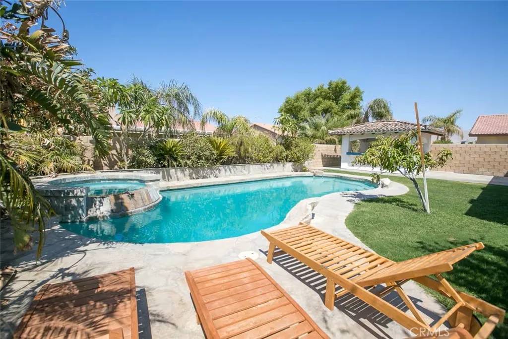 Indio, CA 92201,43615 Reclinata Way