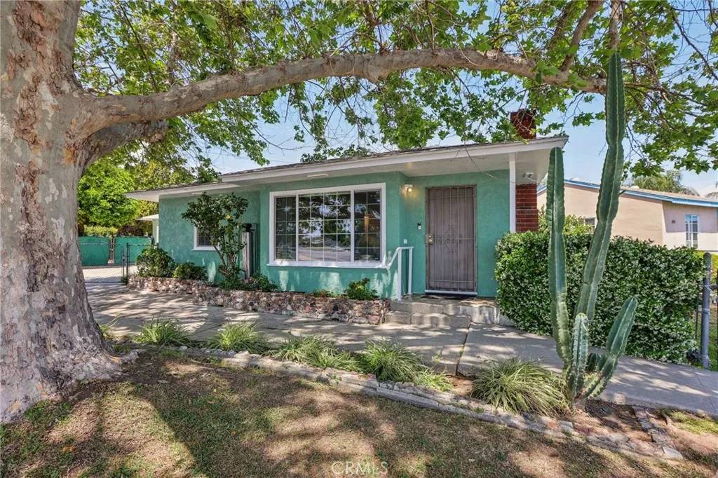 Pomona, CA 91766,909 Philadelphia Street