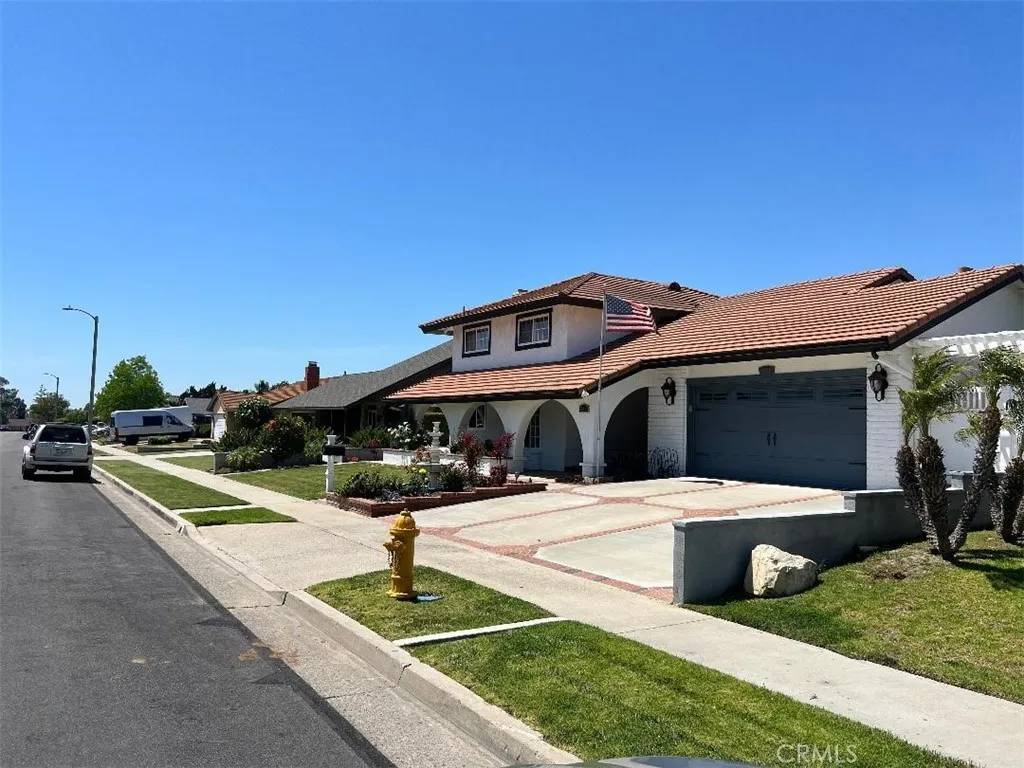 Placentia, CA 92870,1343 Montevideo Avenue