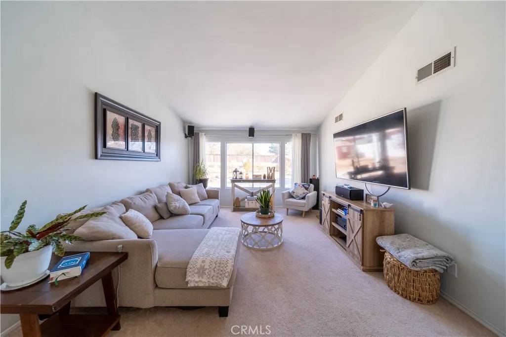 Apple Valley, CA 92307,16395 Cuyama Way