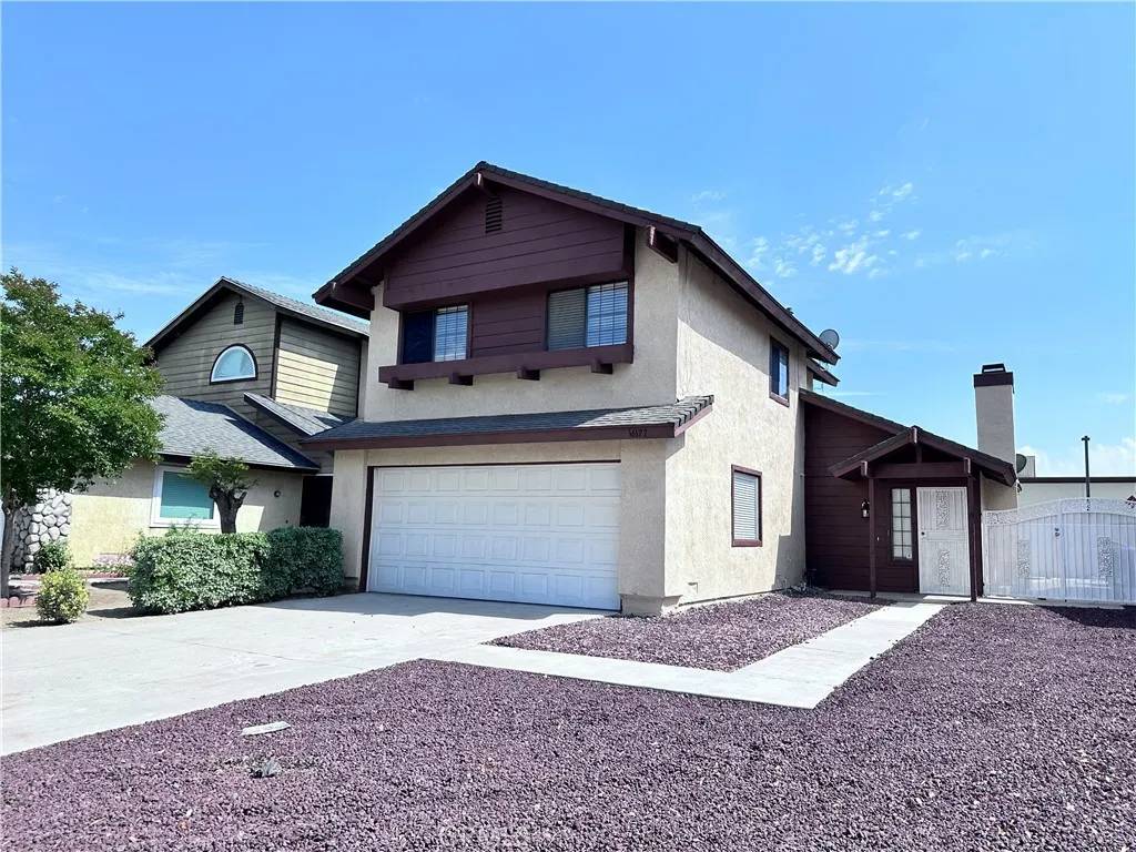 Fontana, CA 92336,16177 Barbee Street