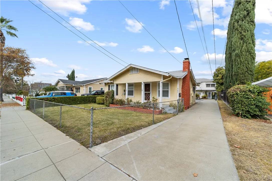 Monrovia, CA 91016,527 W Olive Avenue