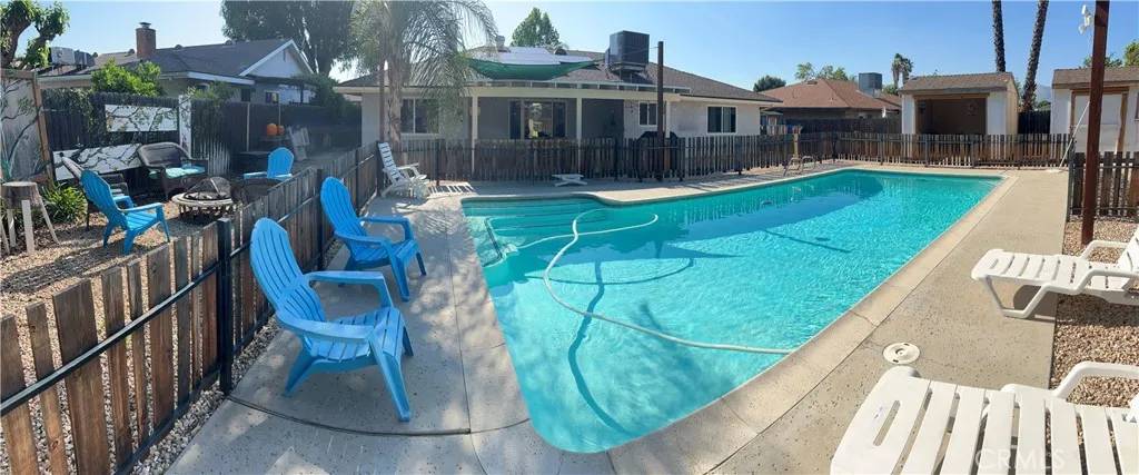 Hemet, CA 92544,26430 Larkspur Street