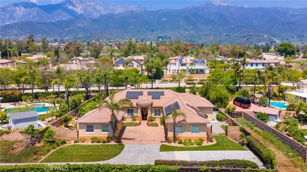Rancho Cucamonga, CA 91737,5799 Buckthorn Avenue