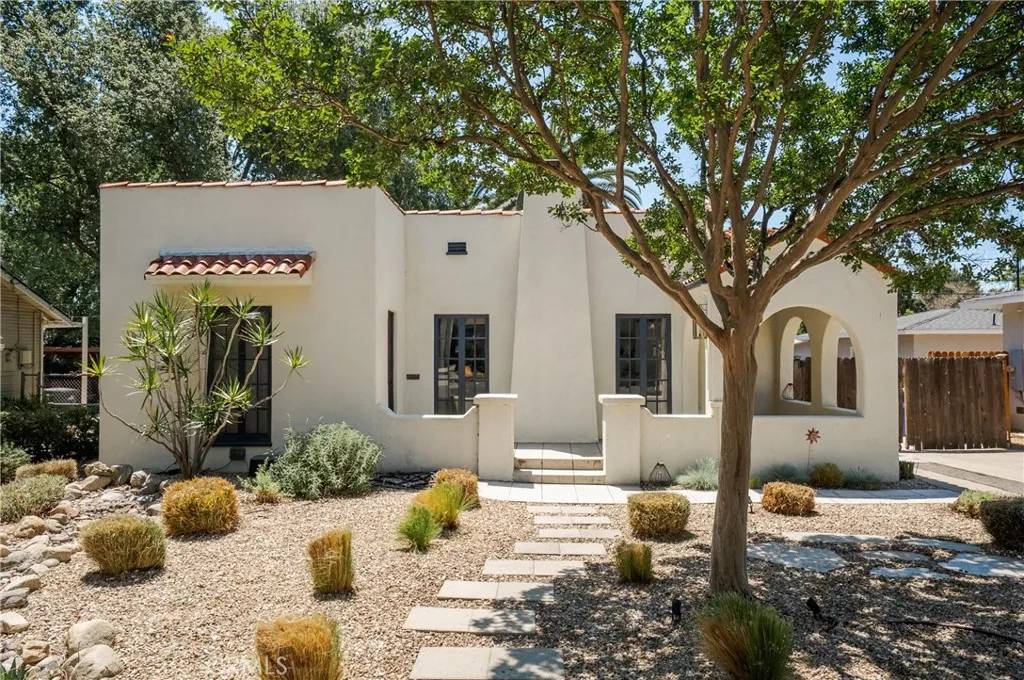 Ontario, CA 91764,330 Plaza Serena